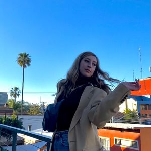 Meet your Posher, Sara